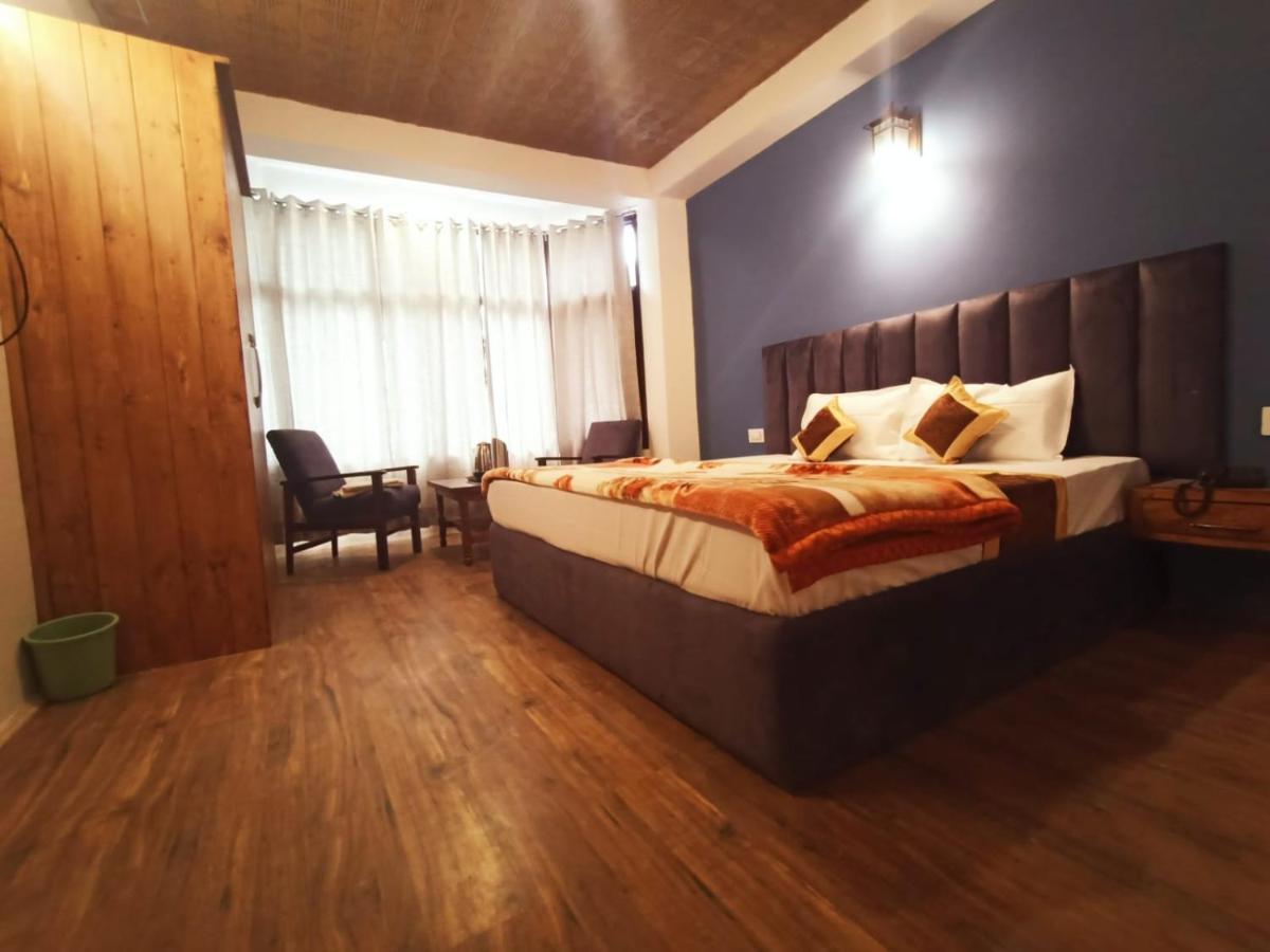 Hotel Link Way-A Riverside Hotel 马拉里 外观 照片